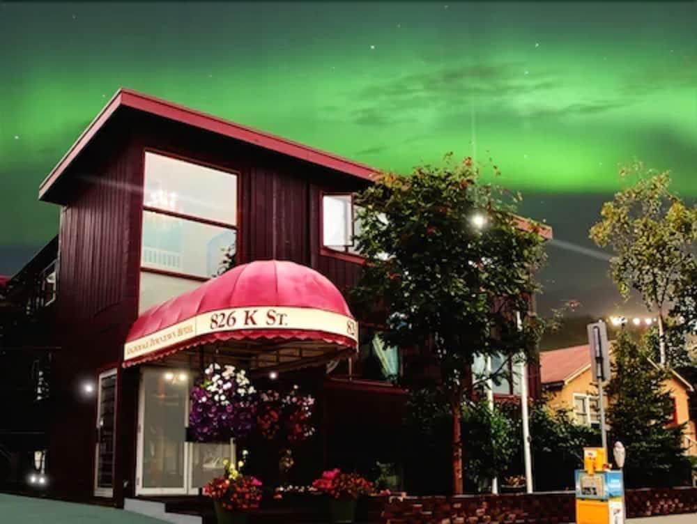 Anchorage Downtown Hotel Exterior photo